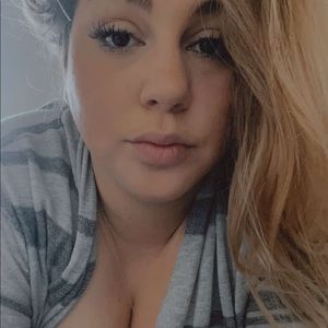 Meet your Posher, Marrissa